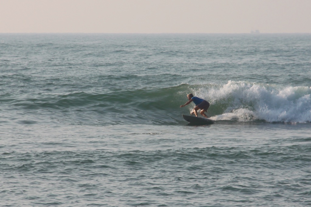 Rasmus surfer ved U-Point